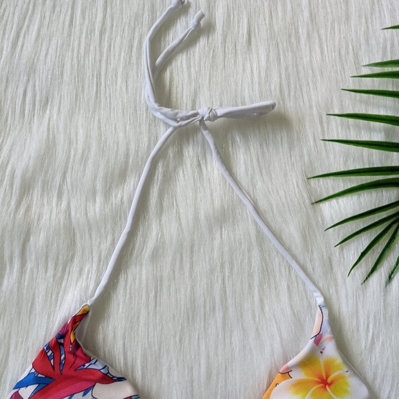 Pink Tropical print triangle ruffle trim bikini top - Picture 5 of 8